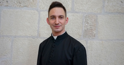 Ferencz Zsolt: az Úr kezébe vett a teremtés hajnalán